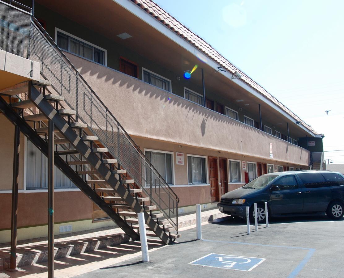 Encore Inn Inglewood Esterno foto